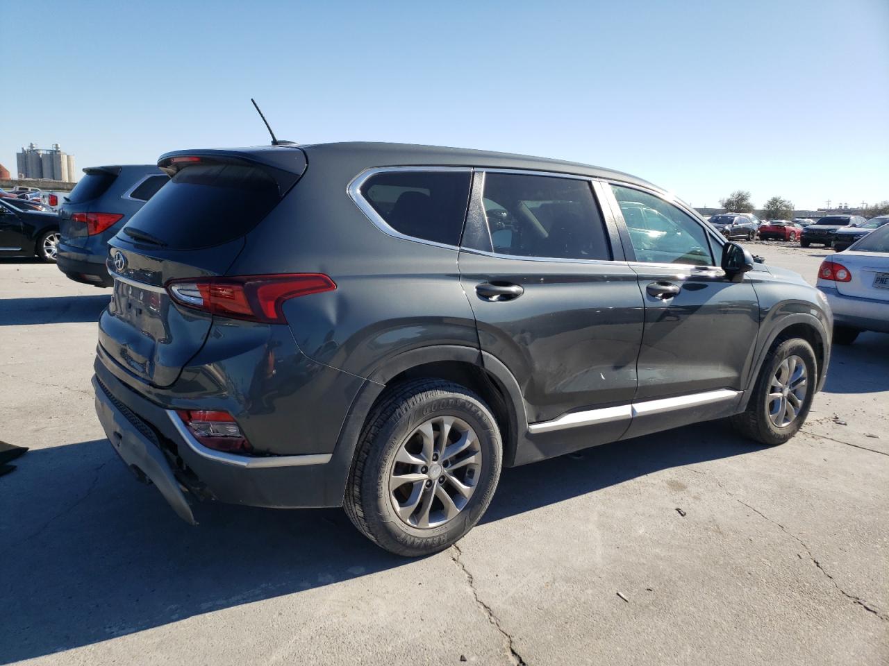 2020 Hyundai Santa Fe - Image 3