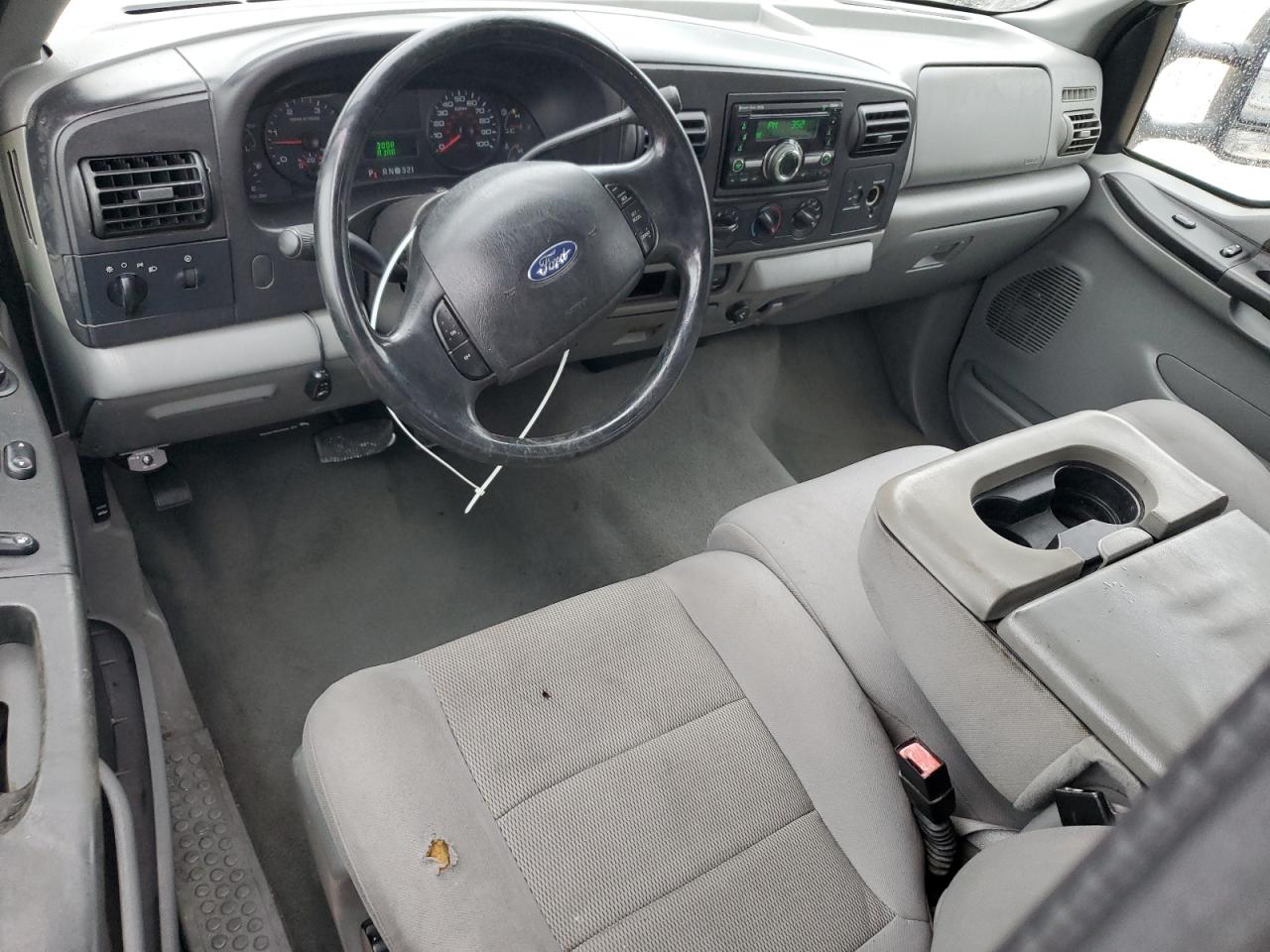 2007 Ford F250 - Image 8