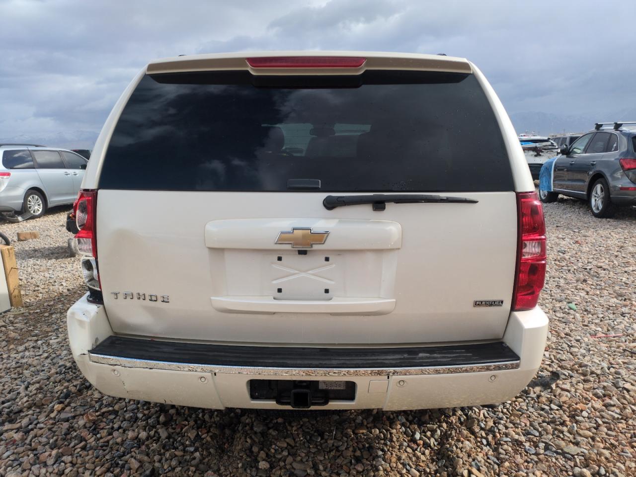 2011 Chevrolet Tahoe - Image 6