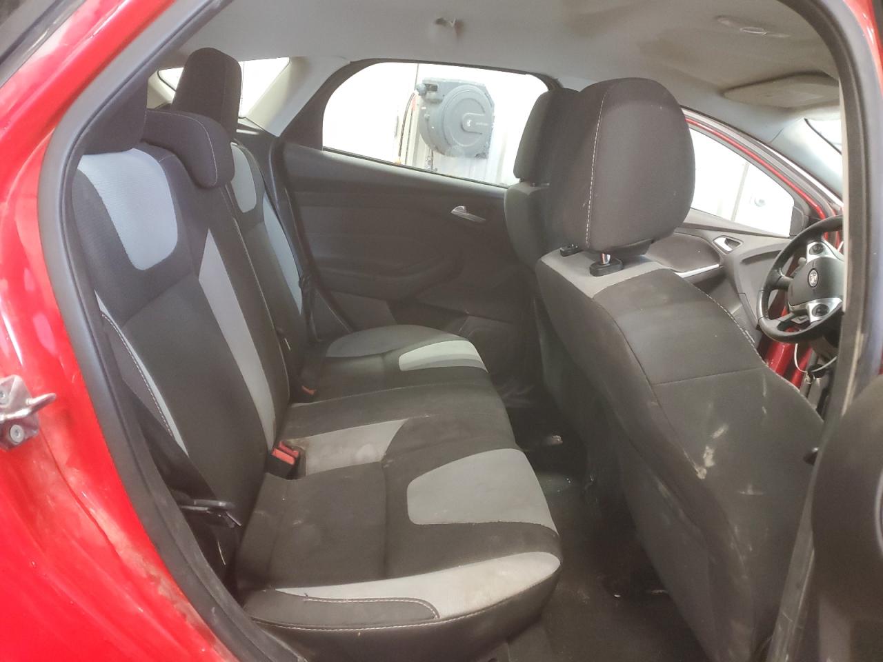 2012 Ford Focus - Image 10