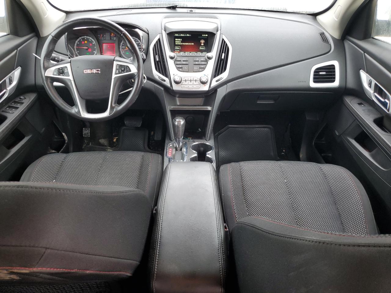 2017 GMC Terrain - Image 8