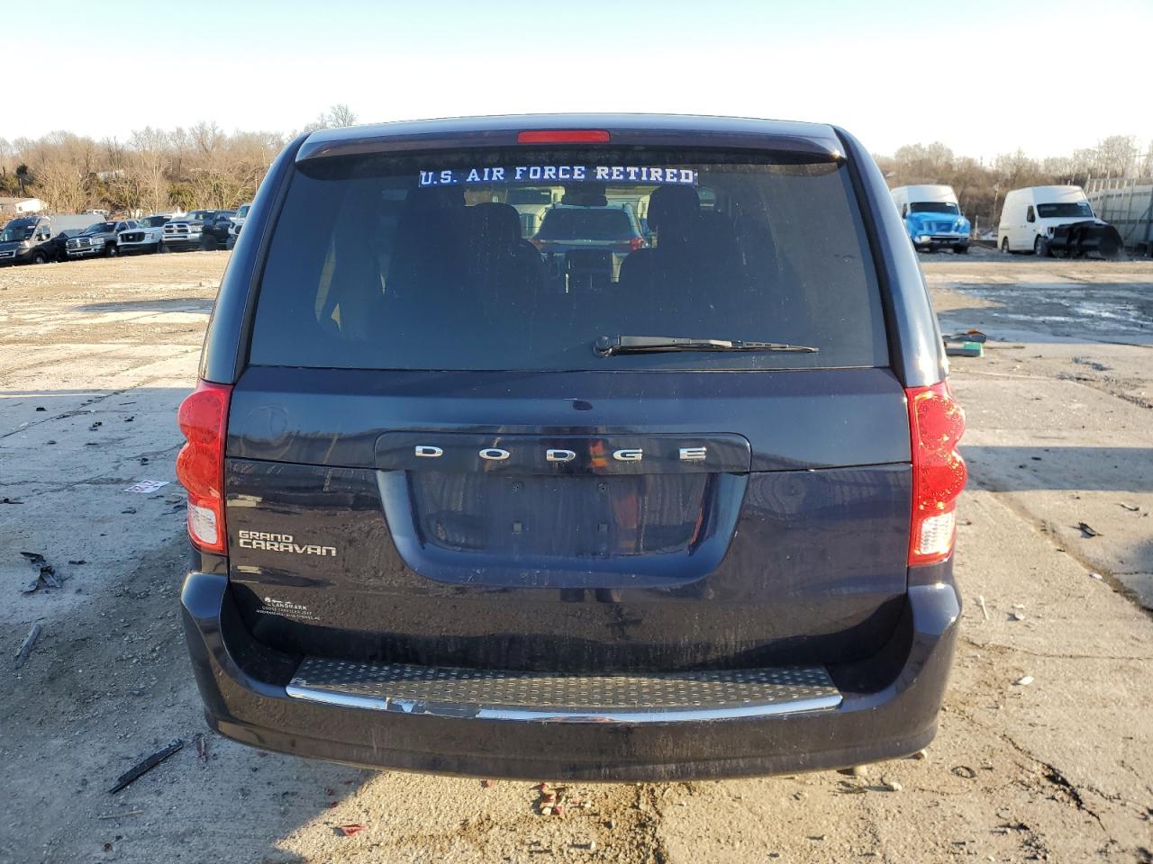 2012 Dodge Caravan - Image 6