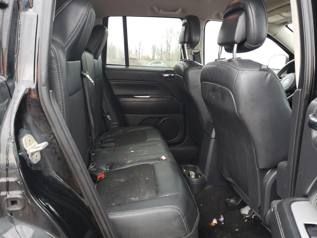 2014 Jeep Compass - Image 11