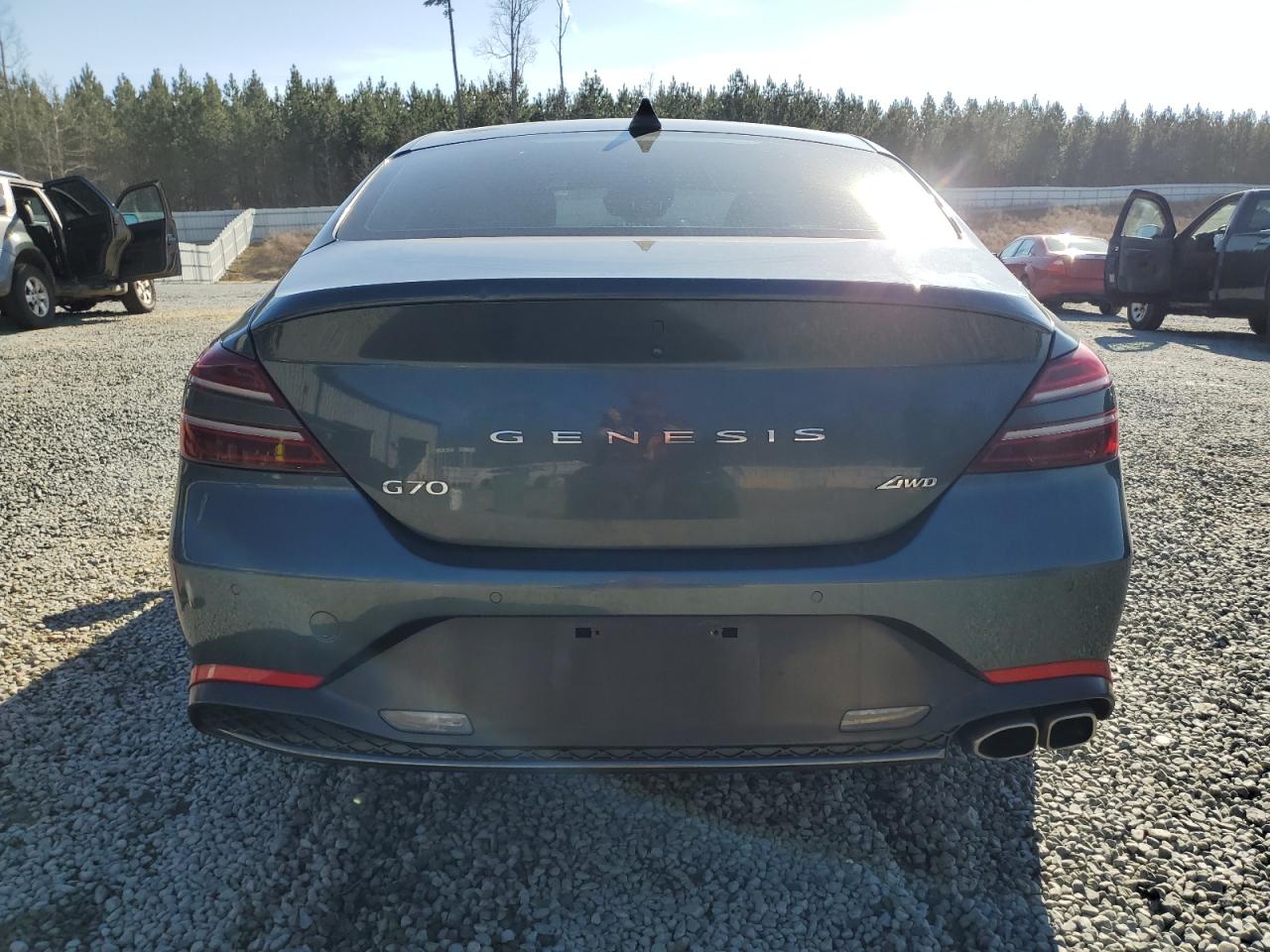 2023 Genesis G70 - Image 6