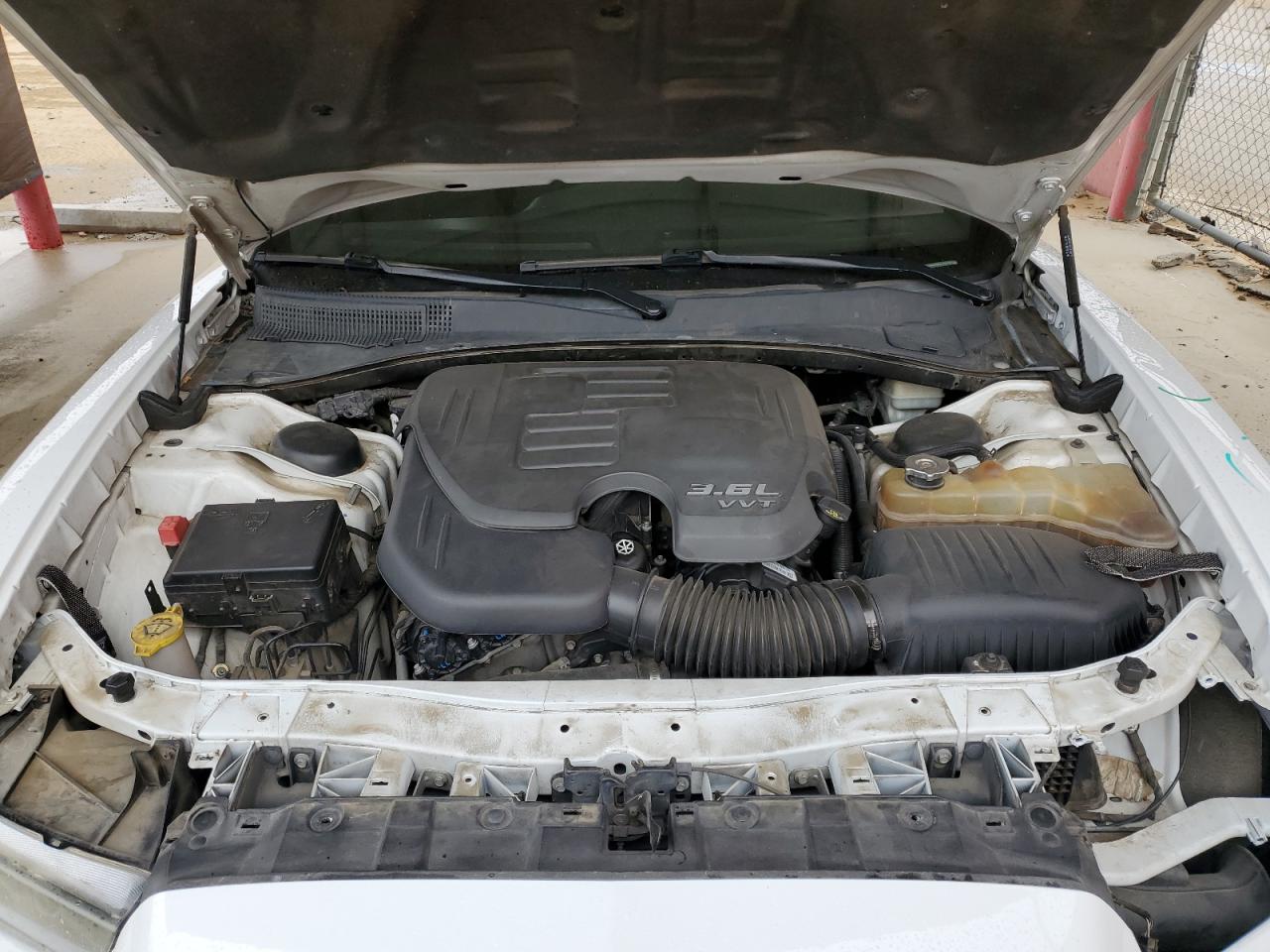 2013 Dodge Charger - Image 11