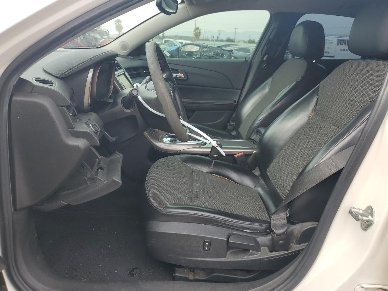 2013 Chevrolet Malibu - Image 7