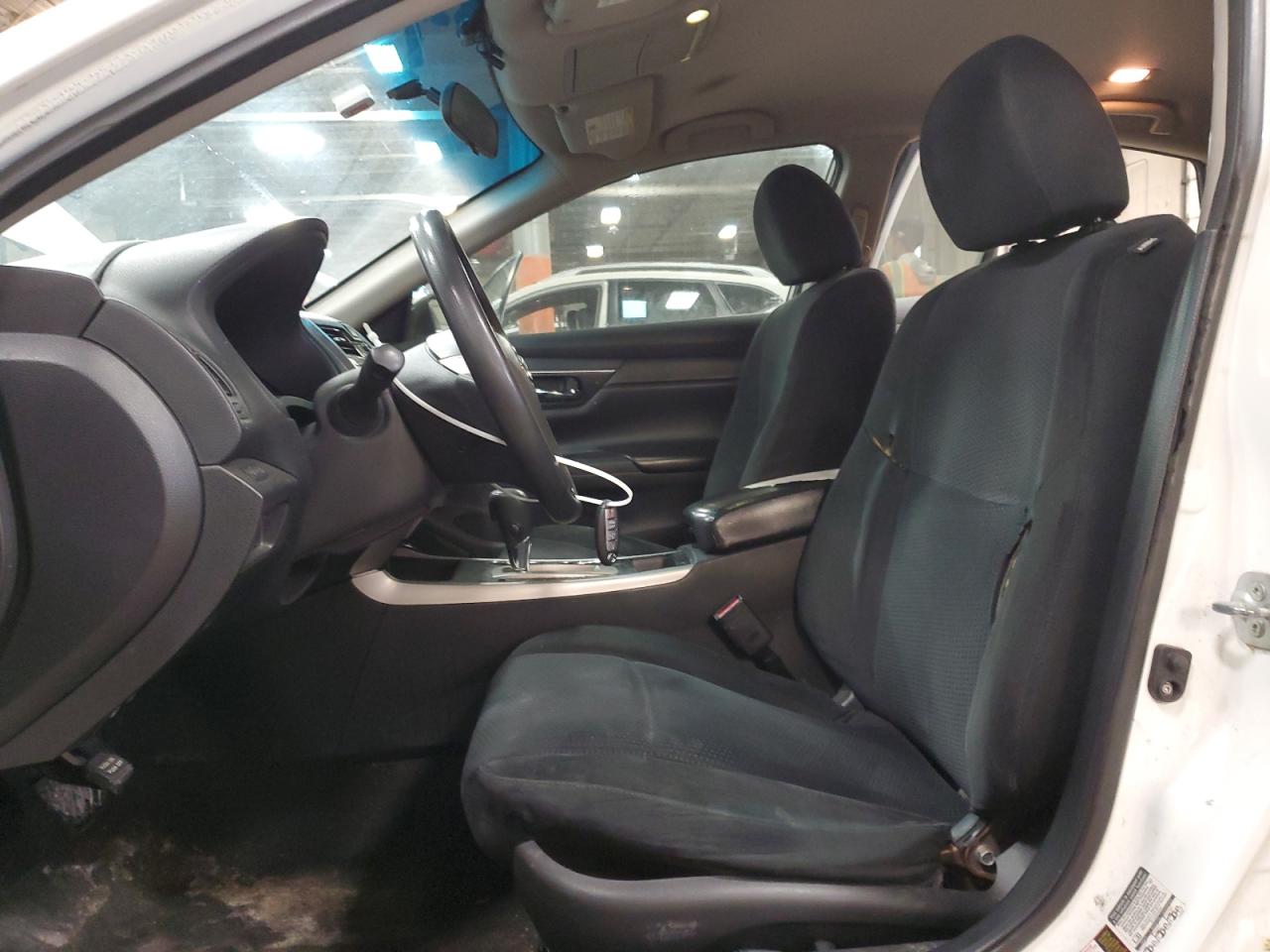 2015 Nissan Altima - Image 7