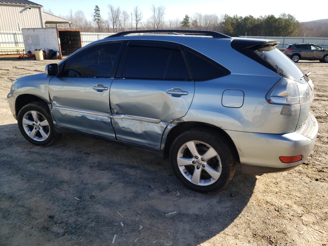 2005 Lexus RX - Image 2