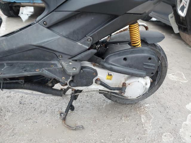 2017 APRILIA SR 50 R