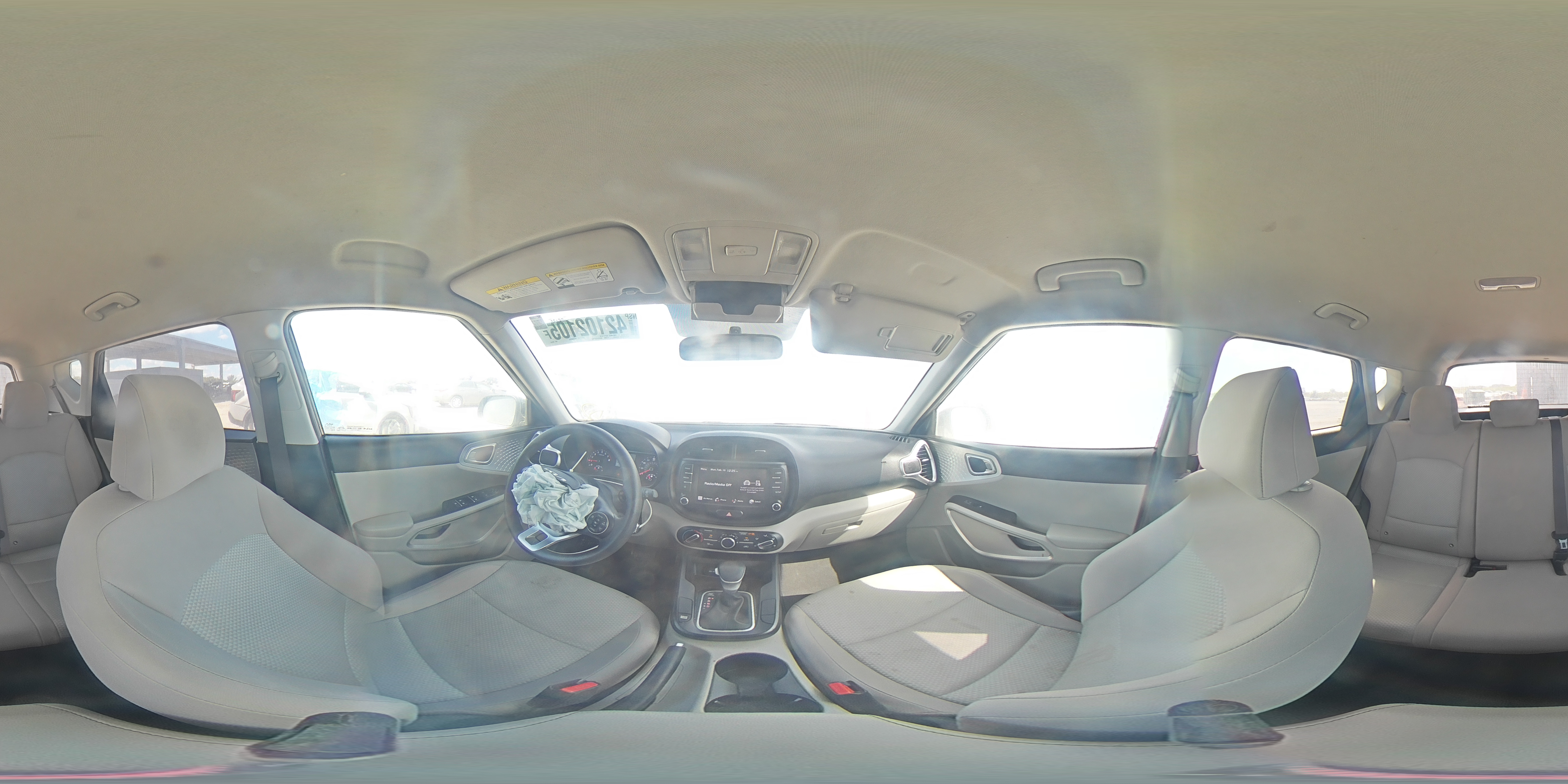 2022 Kia Soul - Image 13