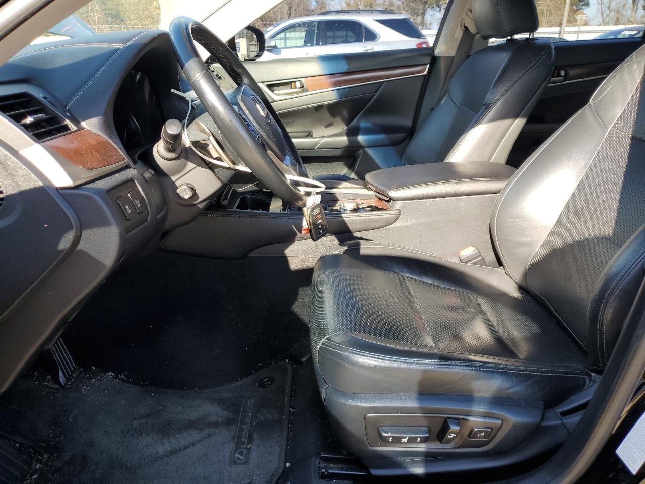 2015 Lexus GS - Image 7