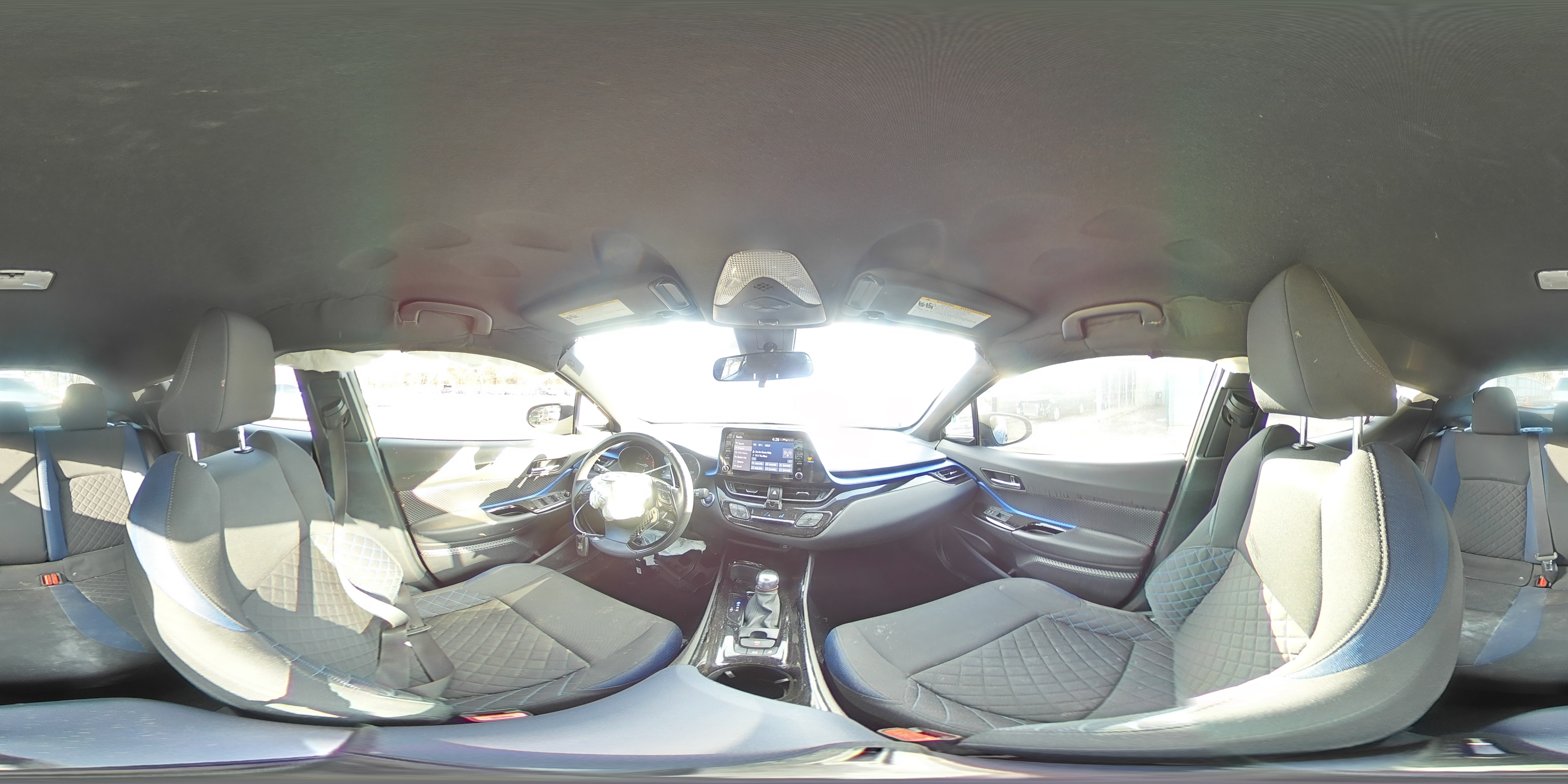 2021 Toyota C-HR - Image 14