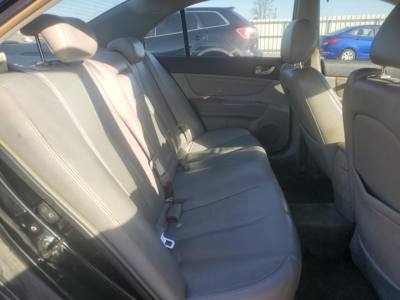 2007 Hyundai Sonata - Image 10