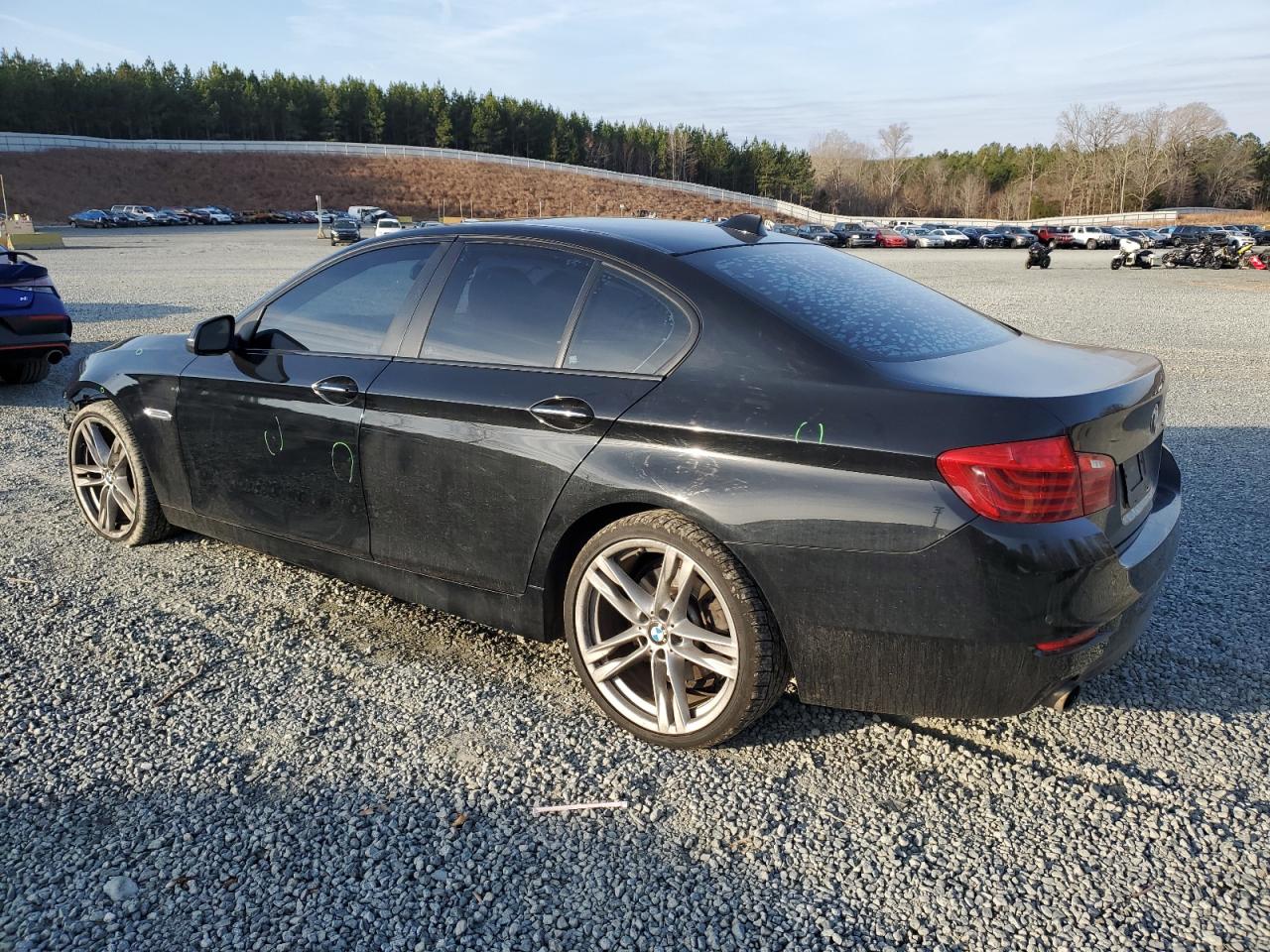 2015 BMW 5er - Image 2