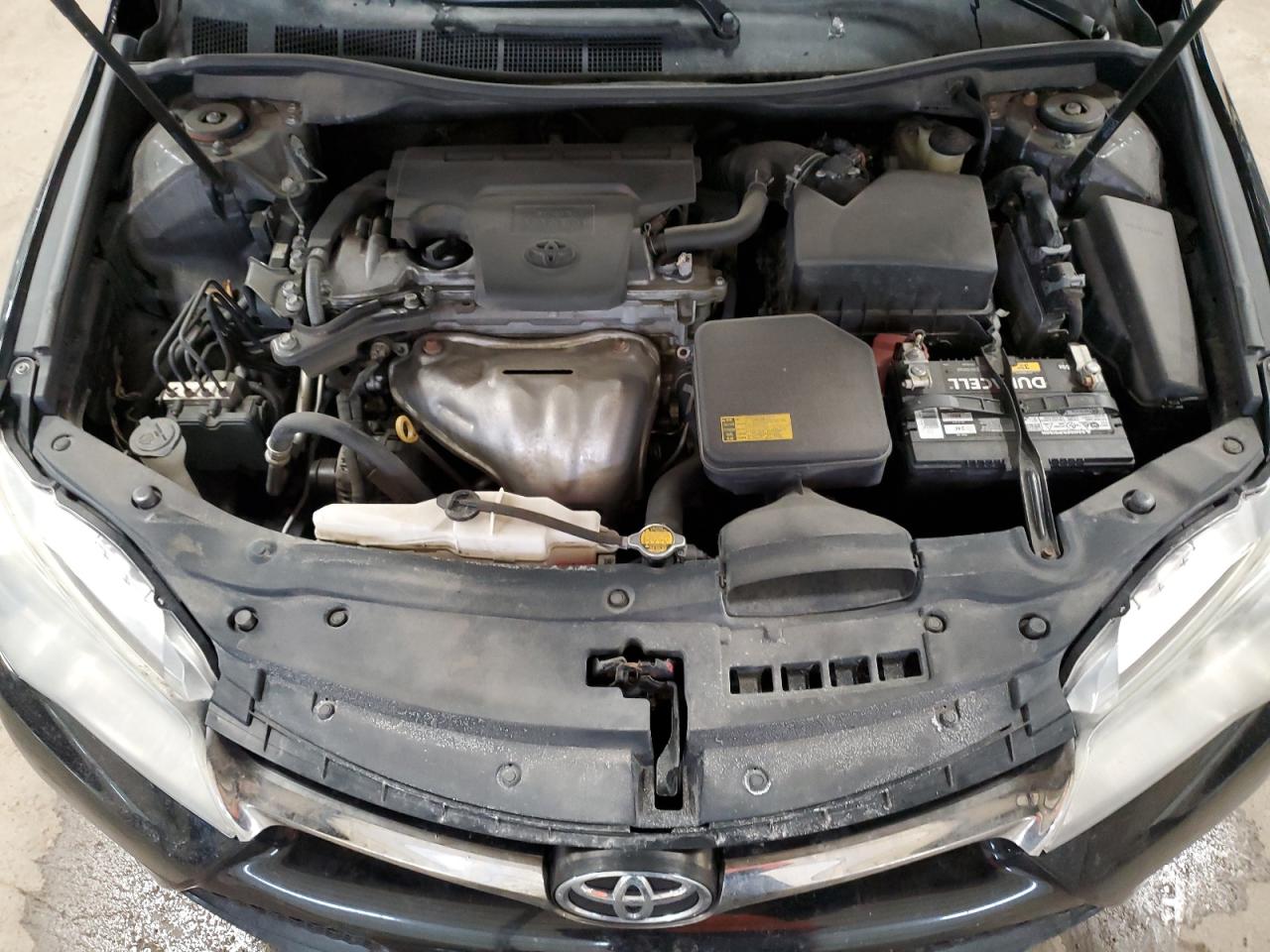 2015 Toyota Camry - Image 11