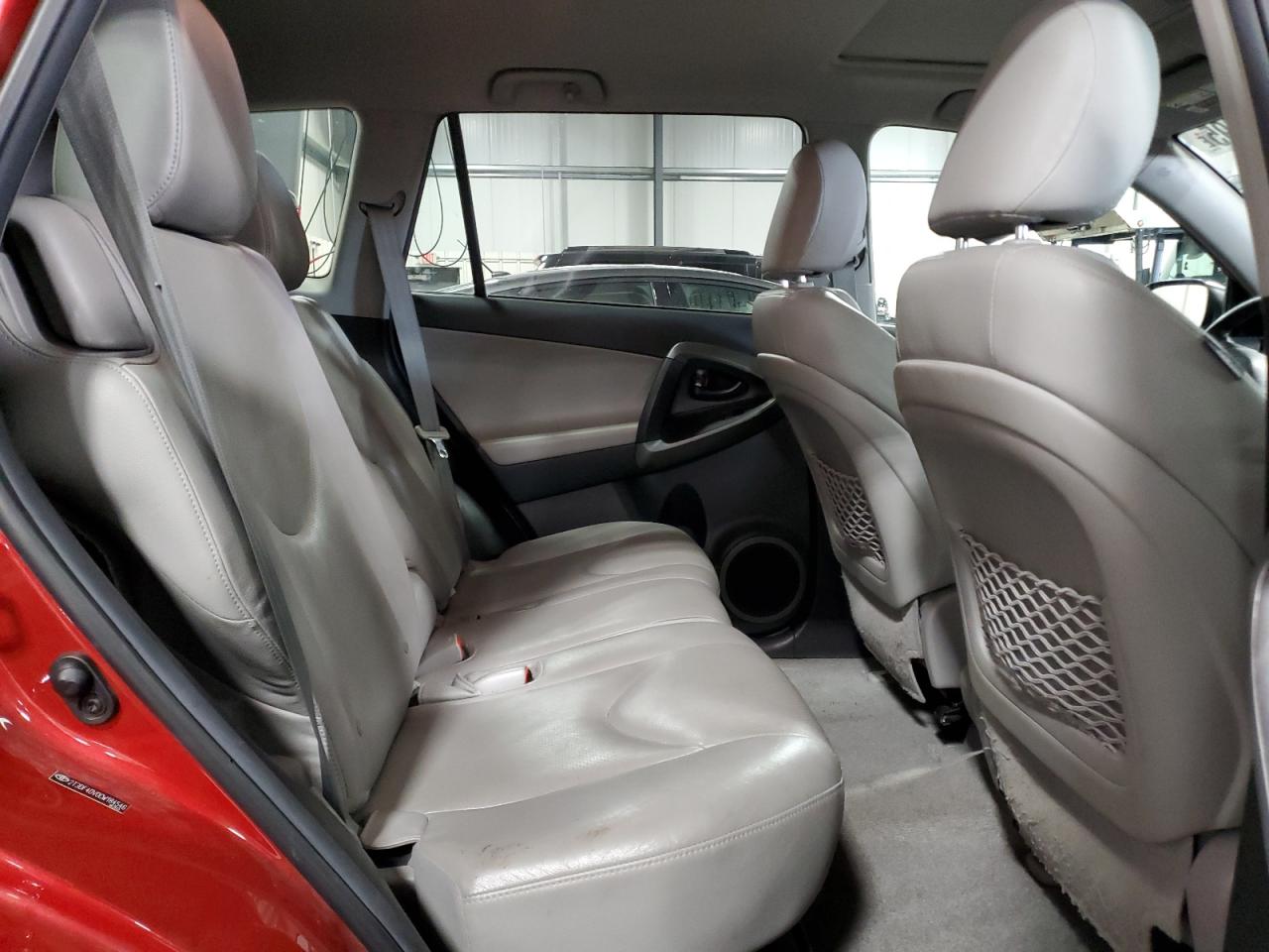 2012 Toyota RAV 4 - Image 11