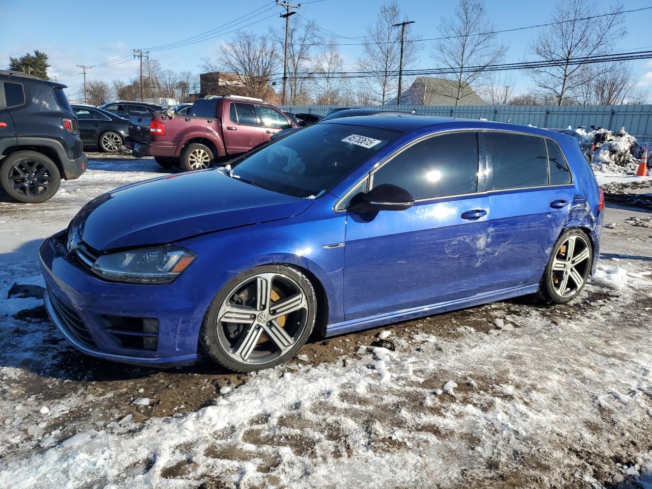 2015 Volkswagen Golf - Image 1