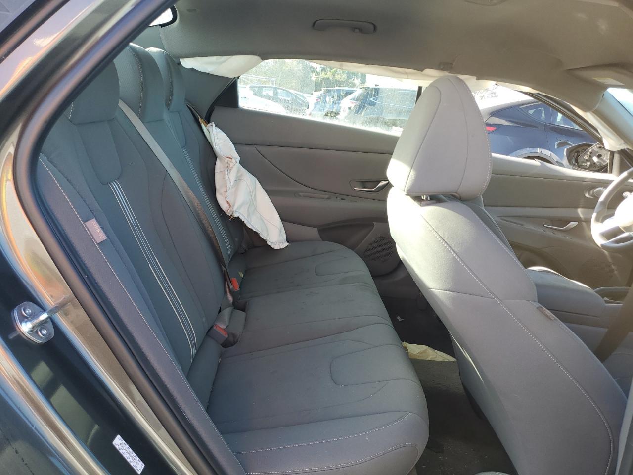 2024 Hyundai Elantra - Image 6