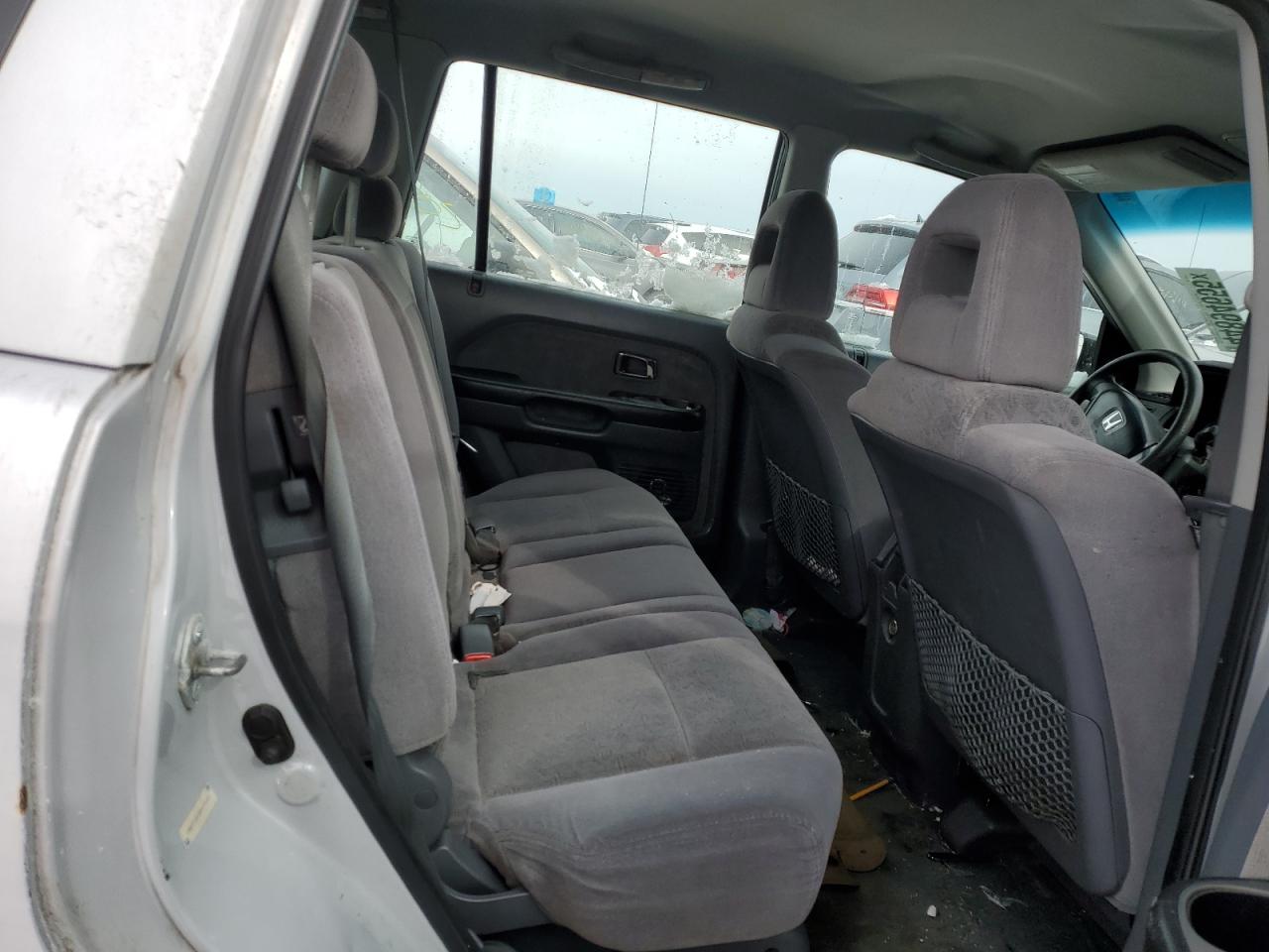 2003 Honda Pilot - Image 10