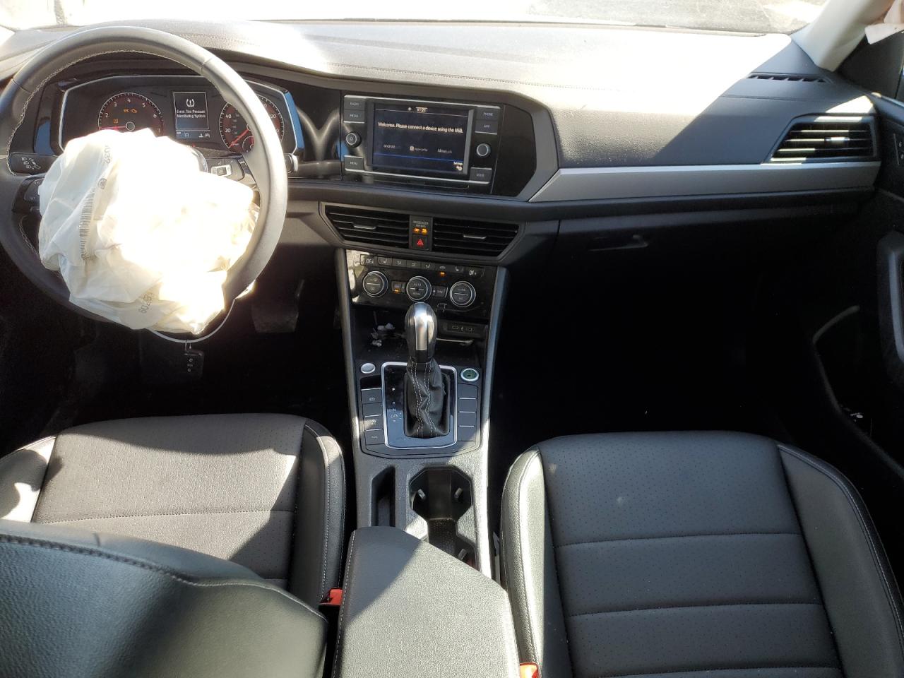 2021 Volkswagen Jetta - Image 8