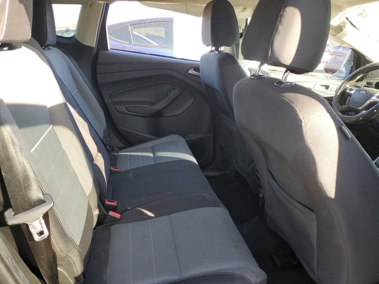 2015 Ford Escape - Image 10