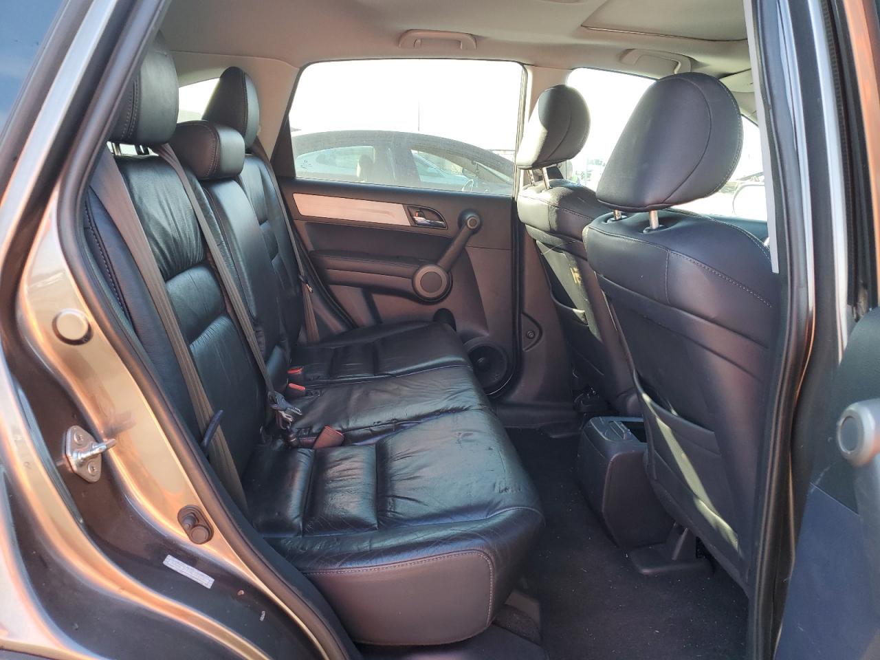 2010 Honda CR-V - Image 11