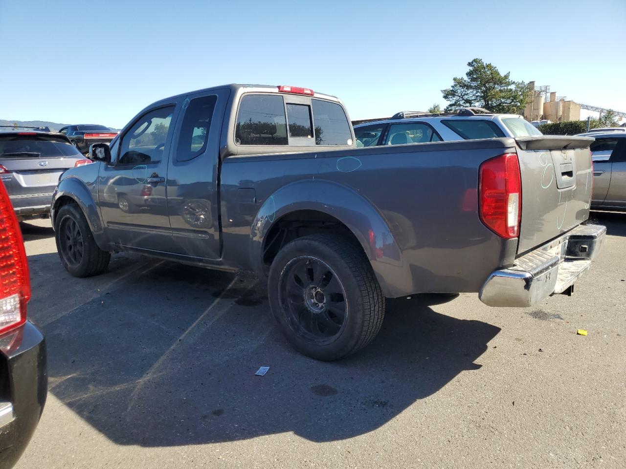 2008 Nissan Navara (Frontier) - Image 2