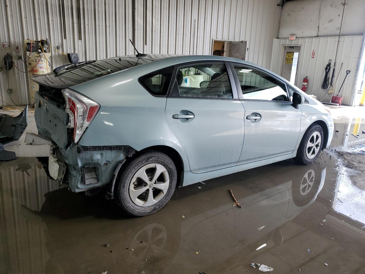 2013 Toyota Prius - Image 3