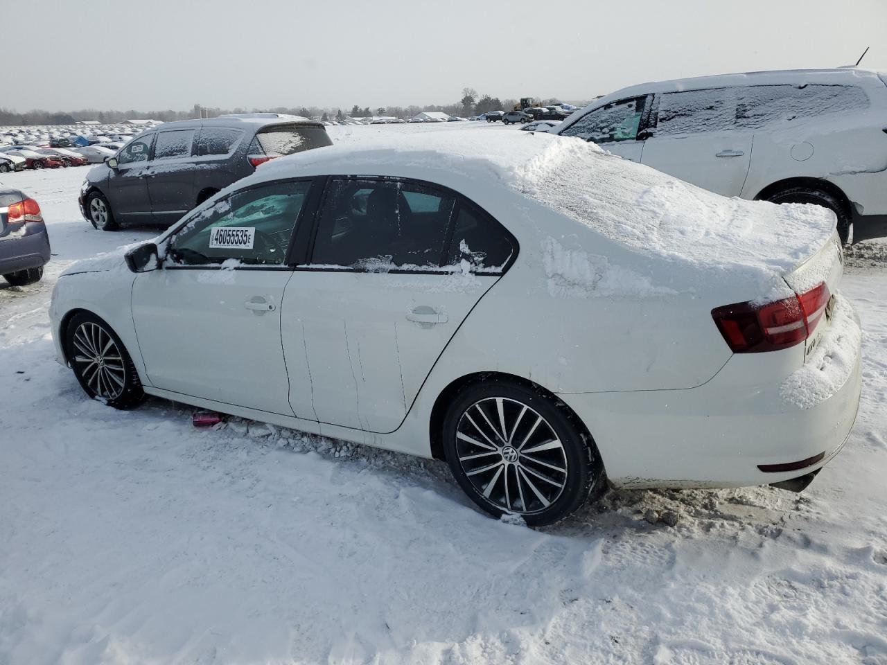 2016 Volkswagen Jetta - Image 2