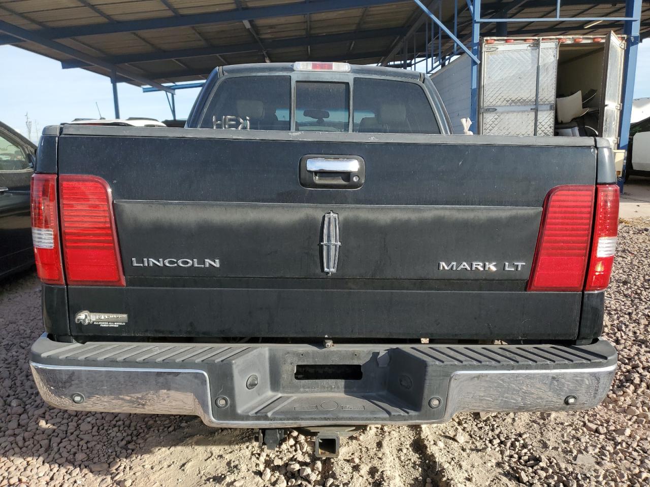 2006 Lincoln Mark LT - Image 6