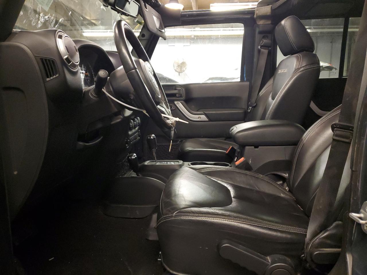 2016 Jeep Wrangler - Image 7