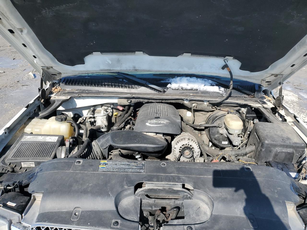 2006 Chevrolet Silverado - Image 12