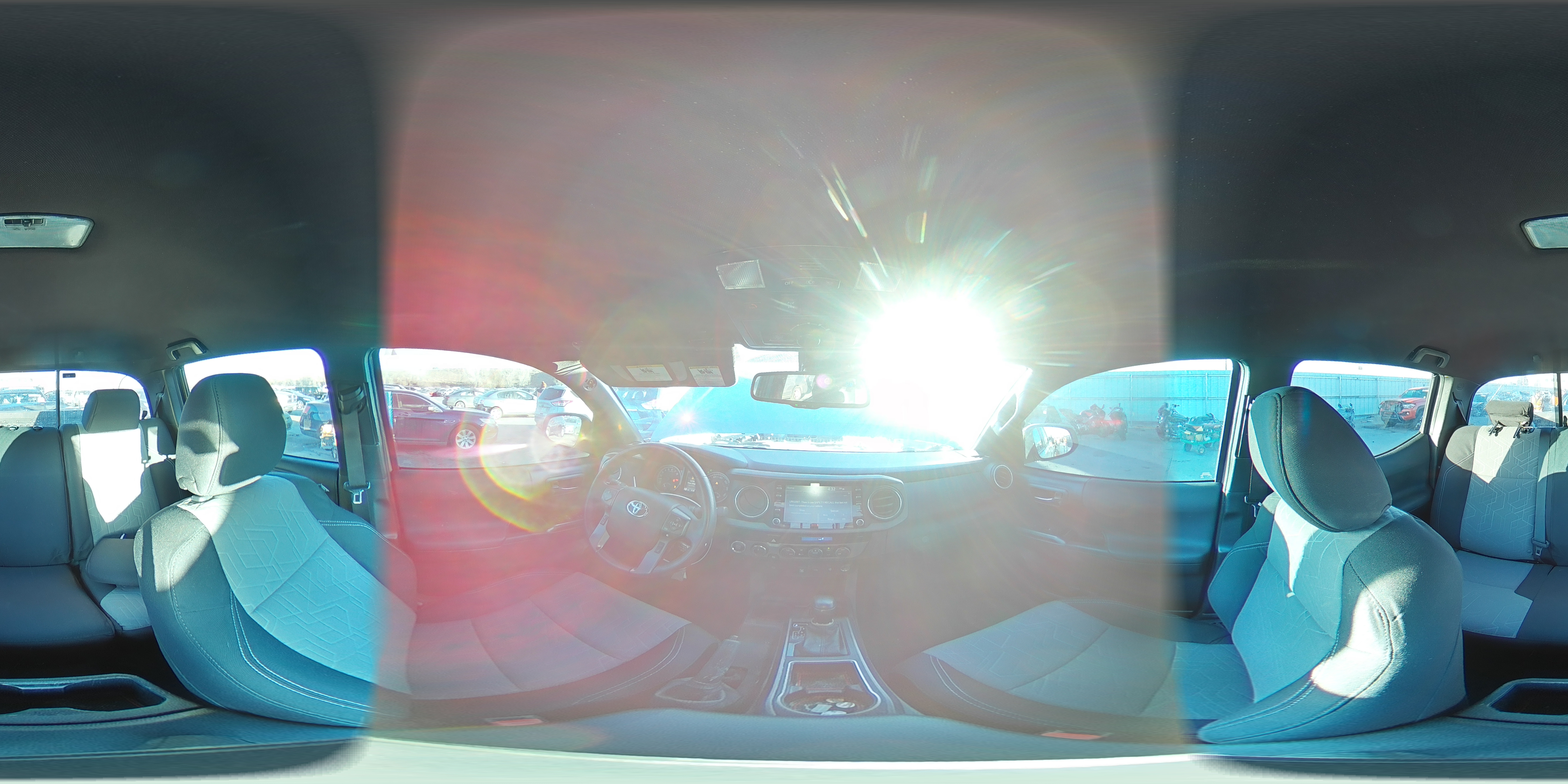 2022 Toyota Tacoma - Image 14