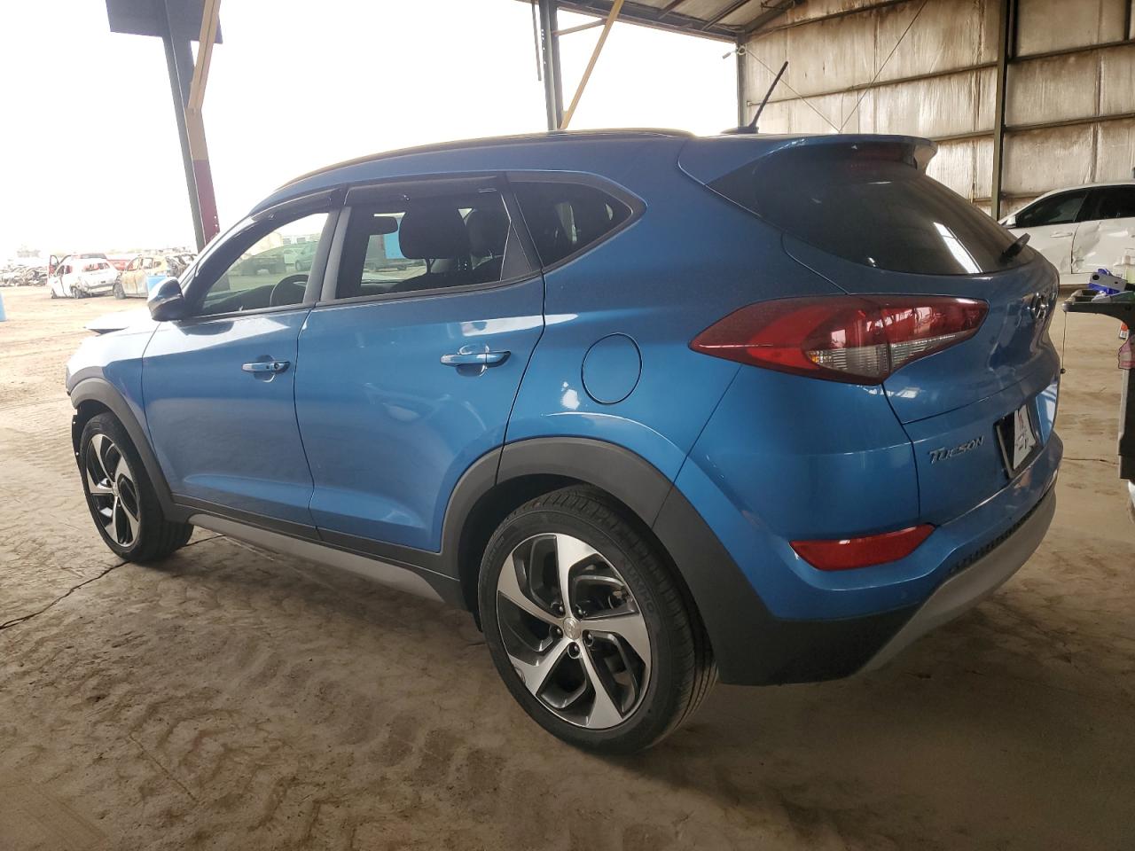 2017 Hyundai Tucson - Image 2