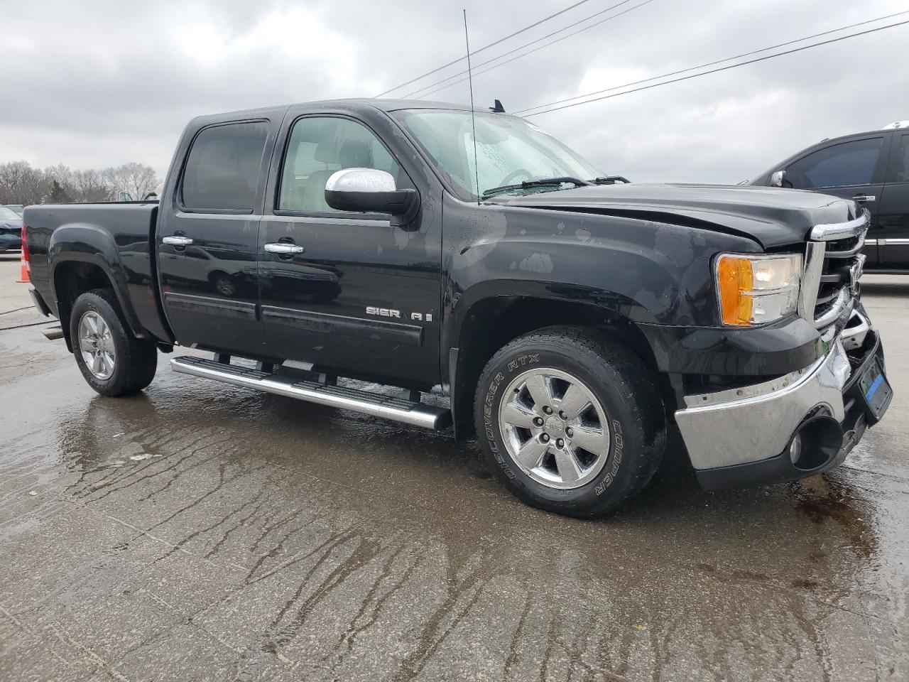 2009 GMC Sierra - Image 4