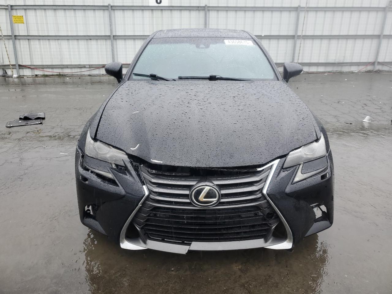 2016 Lexus GS - Image 5