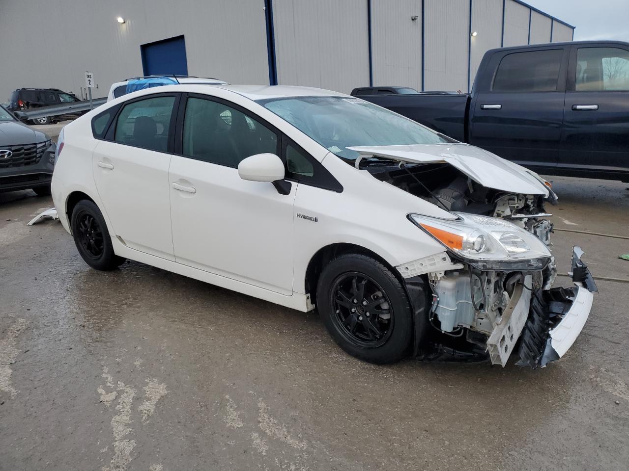 2012 Toyota Prius - Image 4