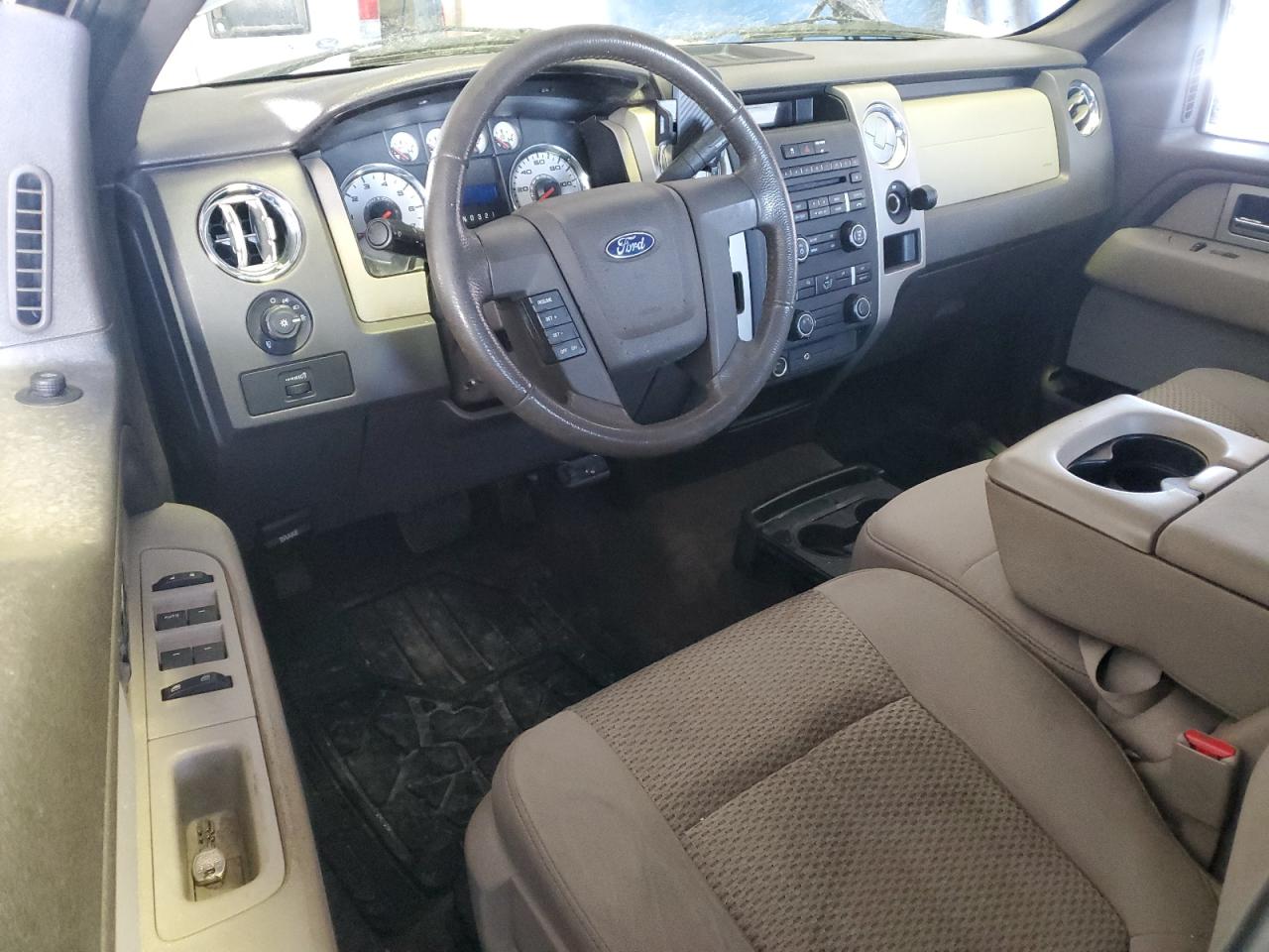 2010 Ford F-150 - Image 8