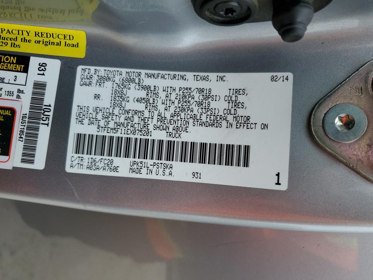 2014 Toyota Tundra - Image 12