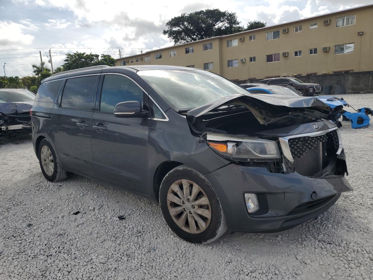 2015 Kia Sedona - Image 4