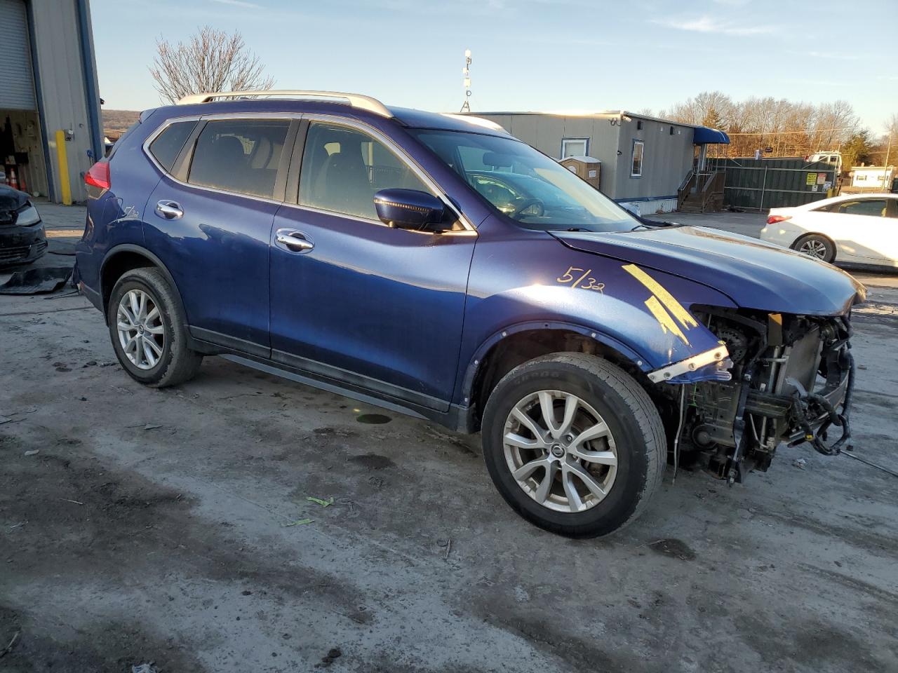 2017 Nissan Rogue - Image 4