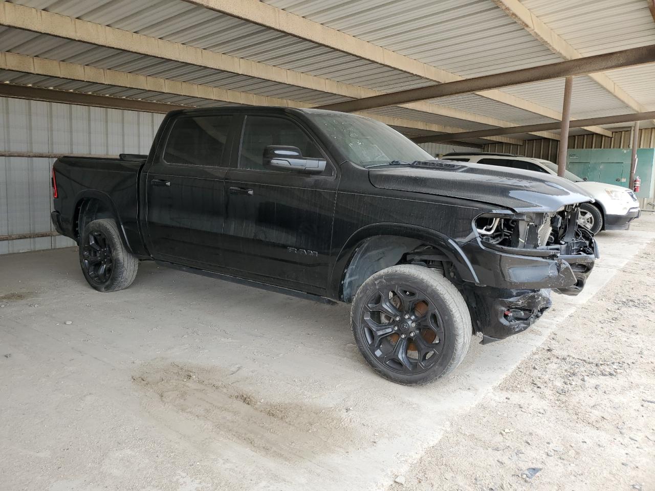 2020 RAM 1500 - Image 4