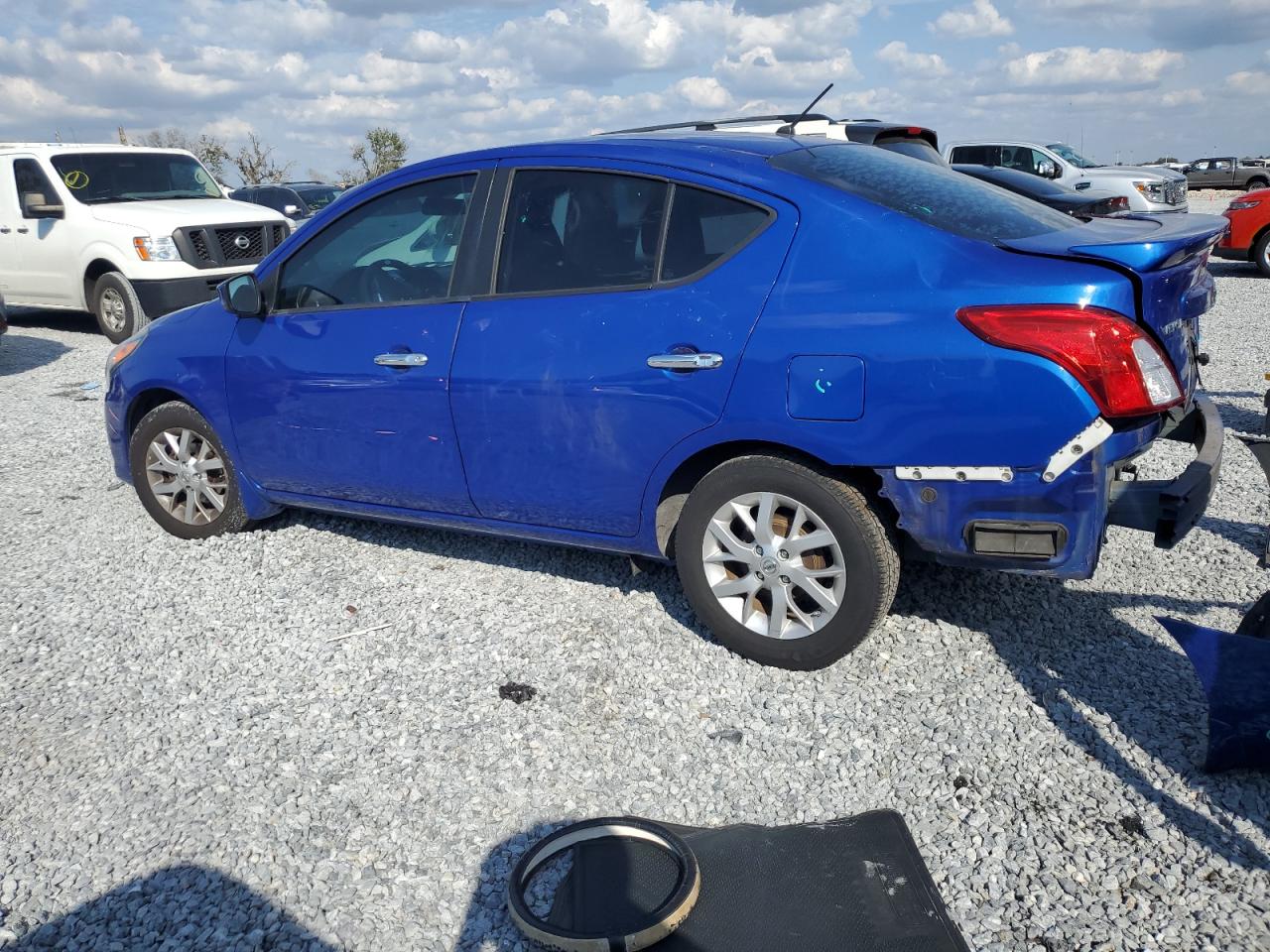 2016 Nissan Versa - Image 2