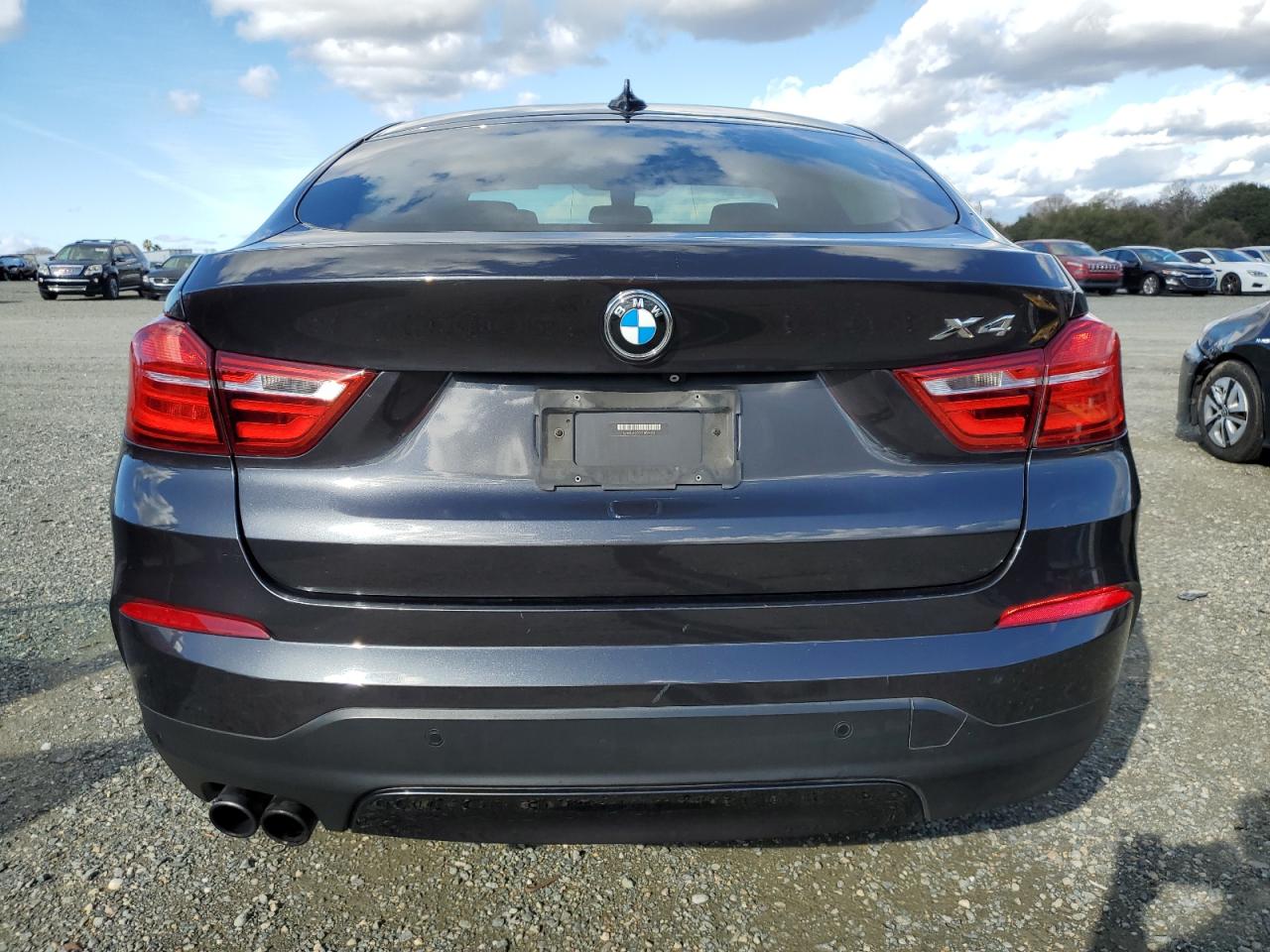 2015 BMW X4 - Image 6