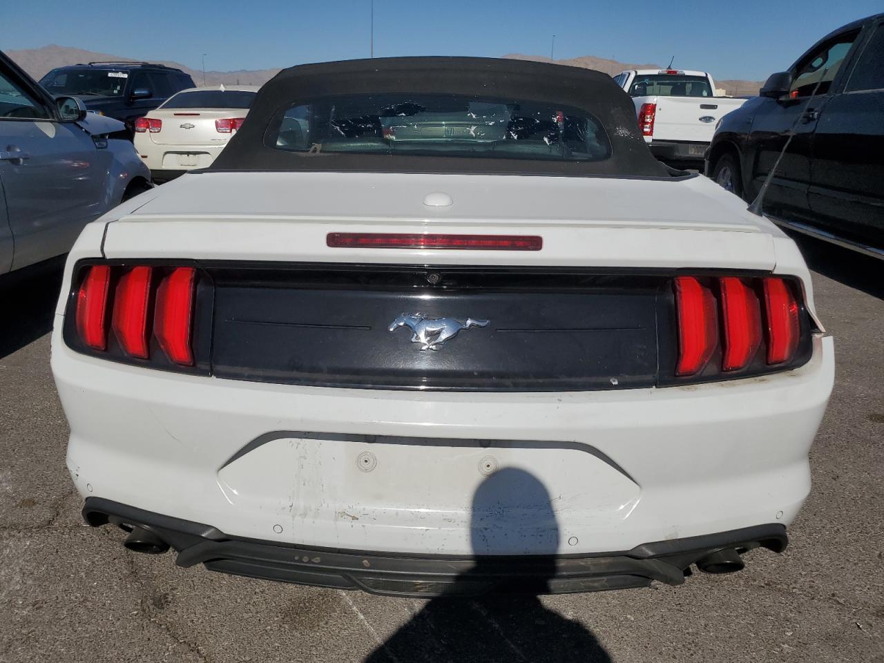 2020 Ford Mustang - Image 6