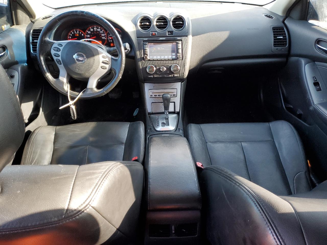 2009 Nissan Altima - Image 8