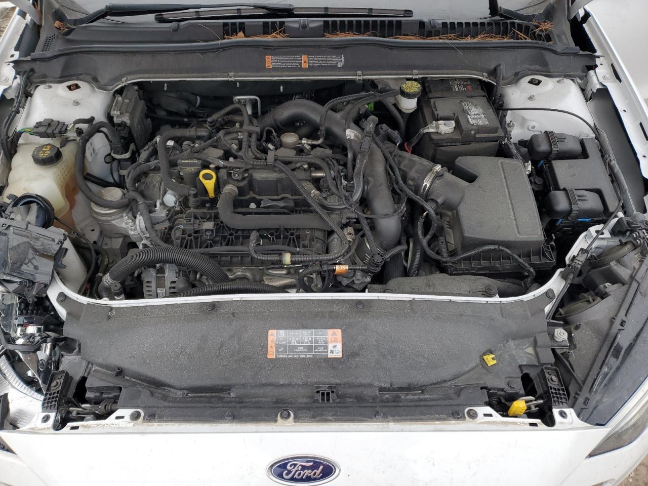 2020 Ford Fusion - Image 11