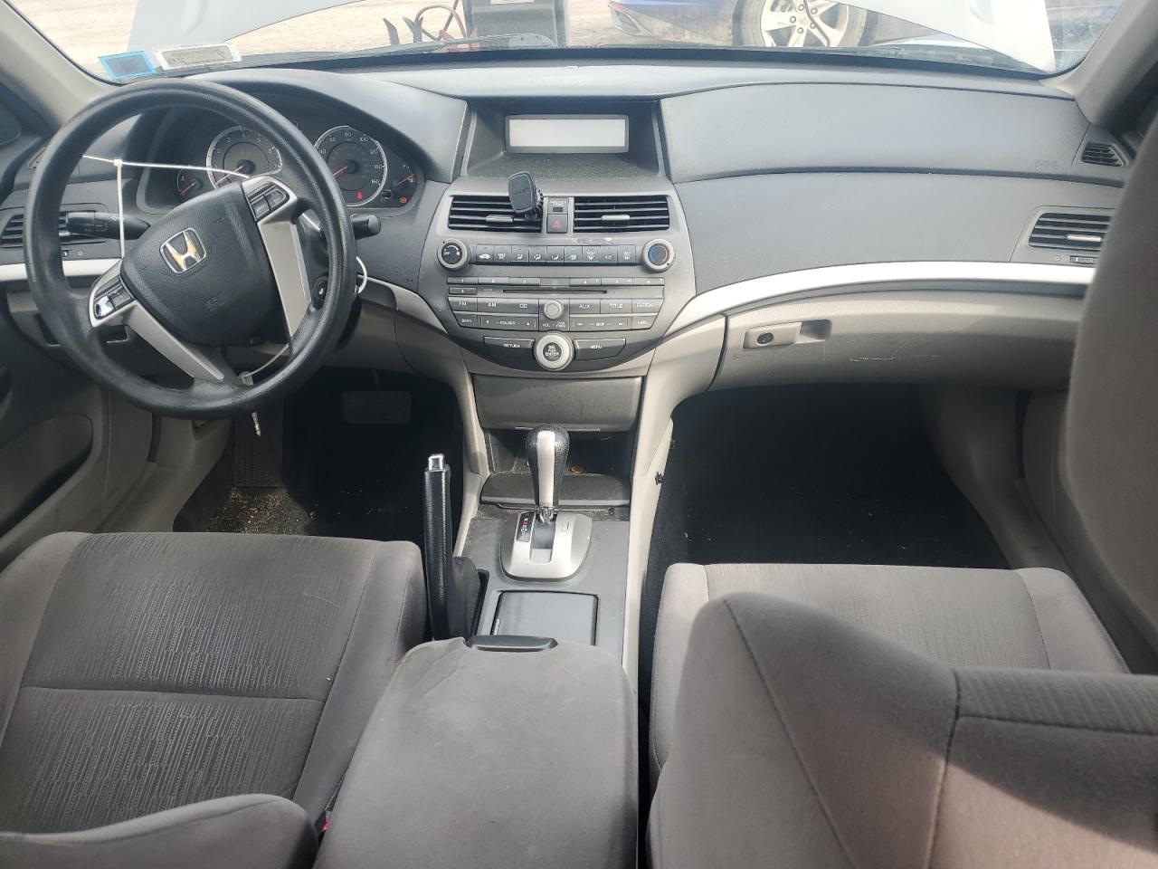 2012 Honda Accord - Image 8