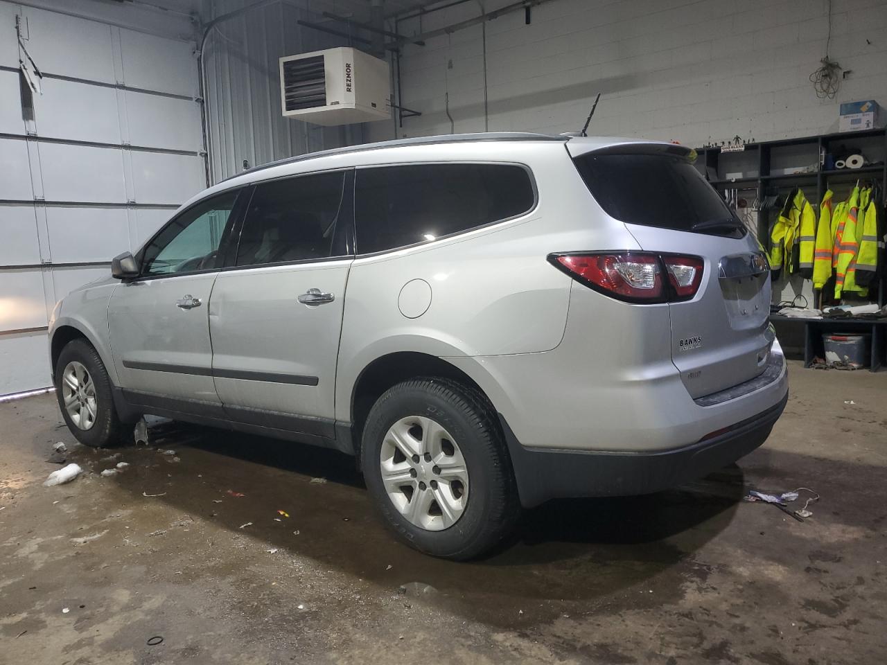 2016 Chevrolet Traverse - Image 2