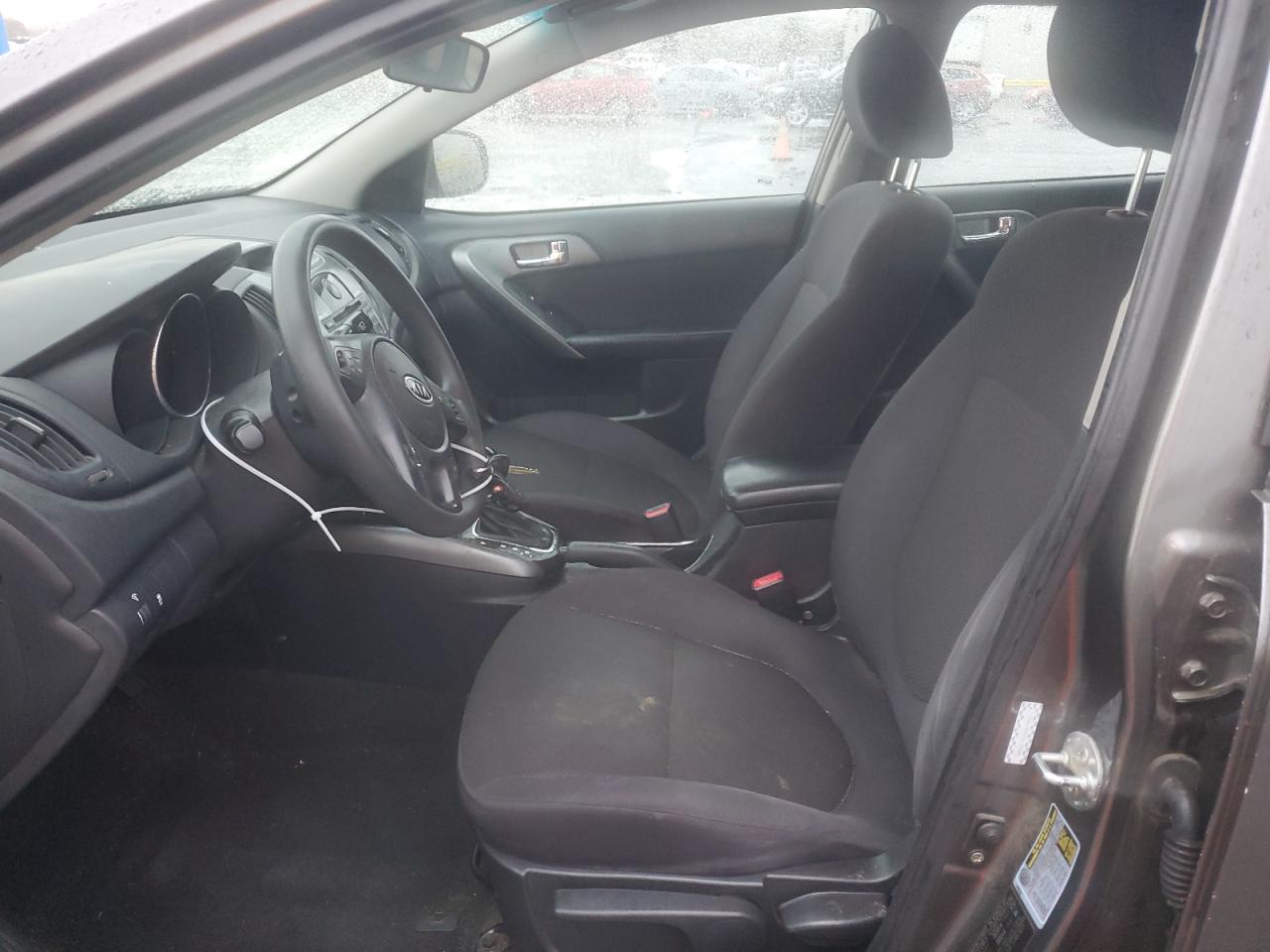 2013 Kia Forte - Image 7